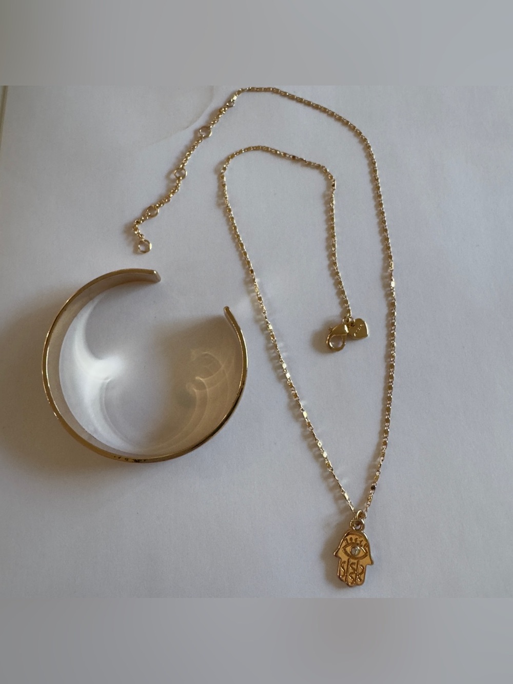 Aldo Gold Tone 10” adjustable Hamsa Pendant Necklace with Gold Cuff Bracelet